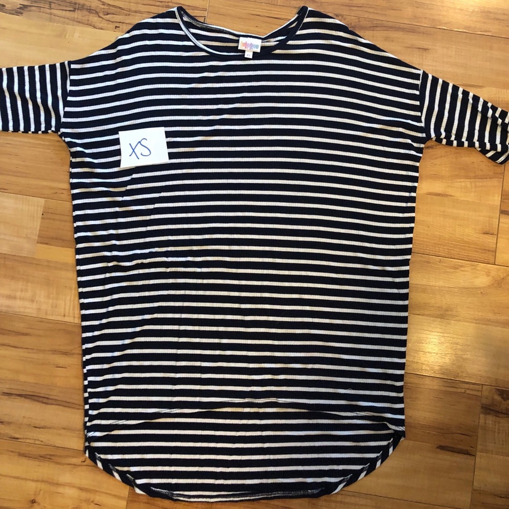 Navy stripes!